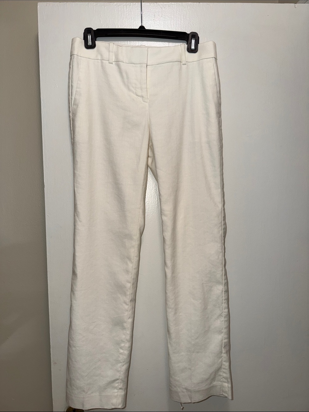 Ann Taylor Straight Leg Dress Pants in Cream